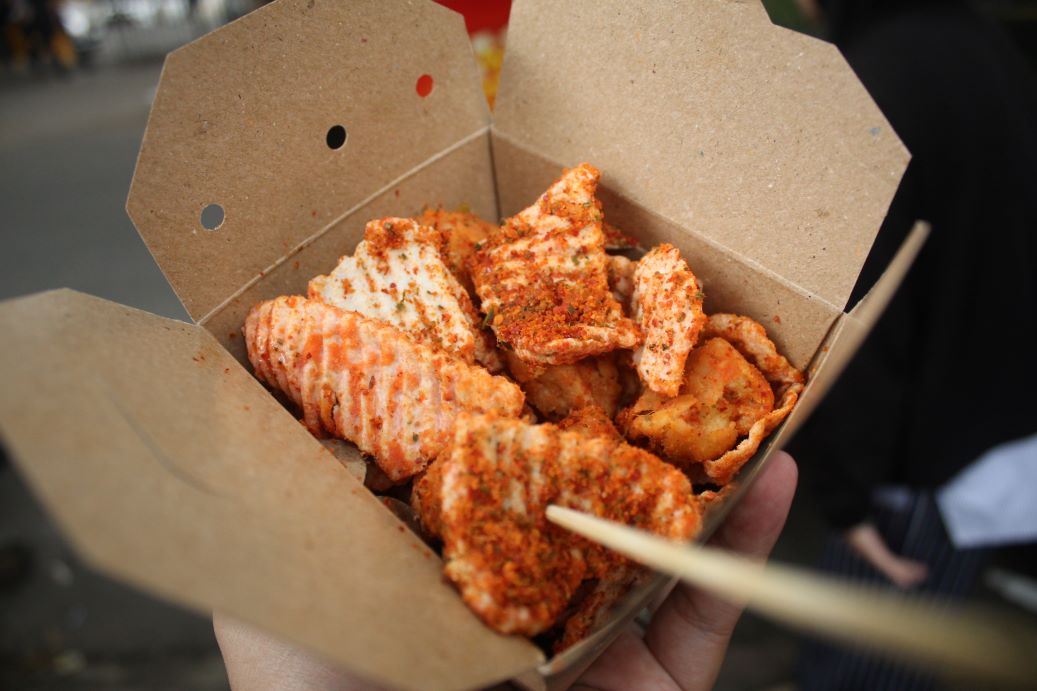 cemilan kriuk rasa juara